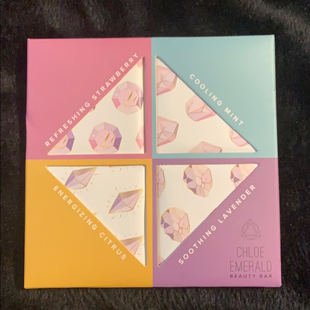 CHLOE EMERALD 4pcs beauty bar soap set